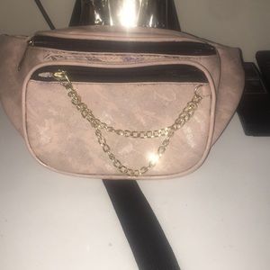 Fanny pack